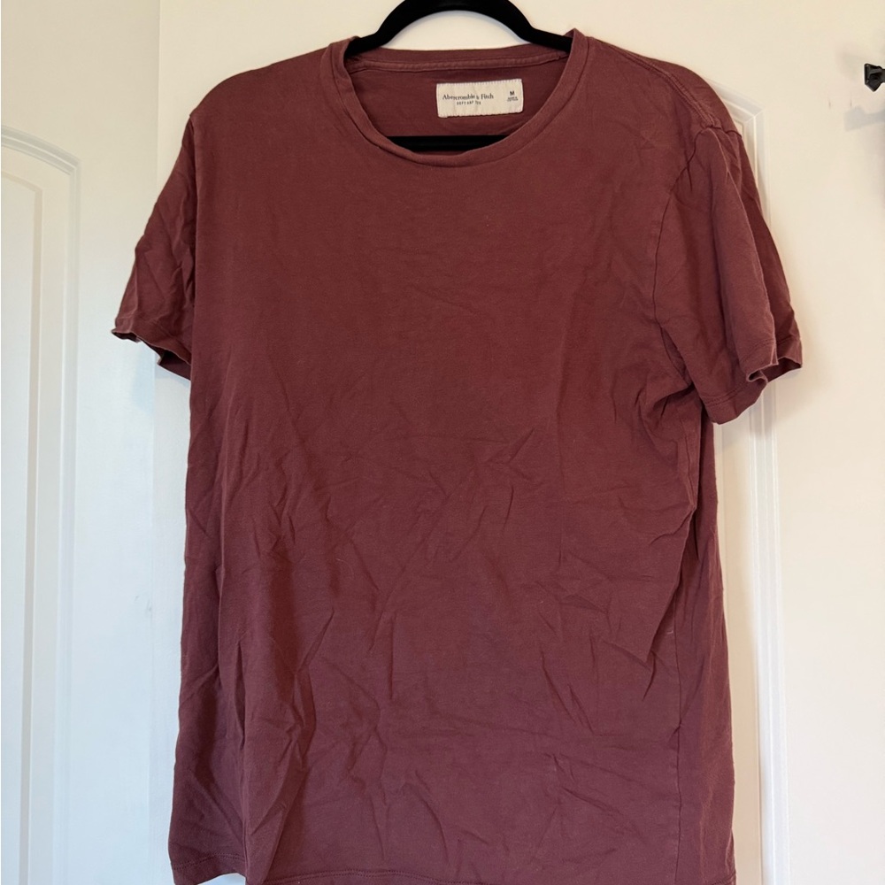 Abercrombie & Fitch Maroon Short Sleeve Tee